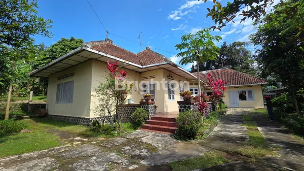 image RUMAH HERITAGE DI SALATIGA (NEGO JUAL) (1)
