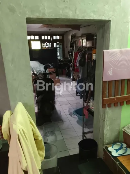 image RUMAH RUNGKUT LOKASI STRATEGIS DEKAT UPN DAN MERR (2)