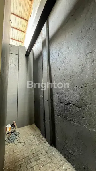 image DISEWAKAN RUKO RAYA PUCANG SIAP PAKAI STRATEGIS DEKAT TENGAH KOTA (3)