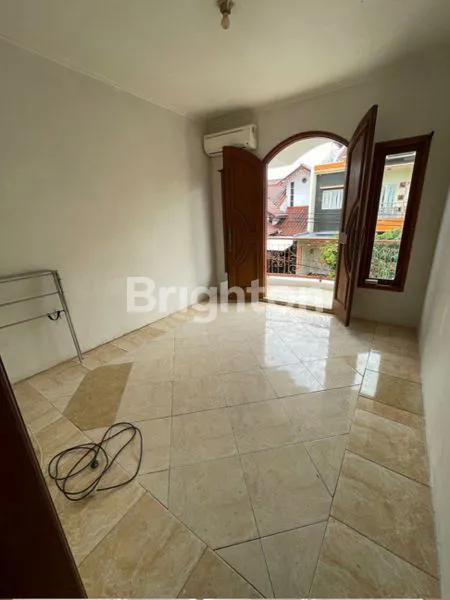 image RUMAH CANTIK MUTIARA DEPOK SUKMAJAYA (4)