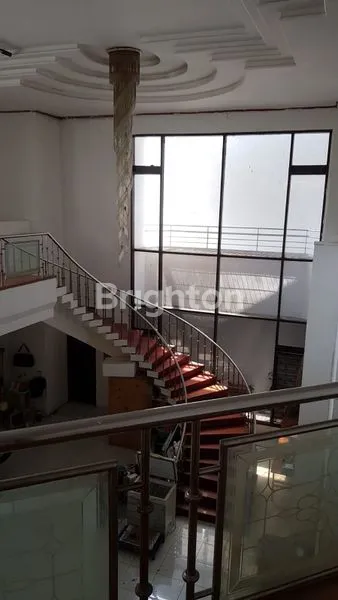 image RUMAH DI RAYA SATELIT SELATAN SIAP HUNI (5)