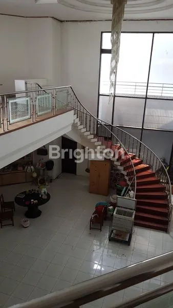 image RUMAH DI RAYA SATELIT SELATAN SIAP HUNI (8)