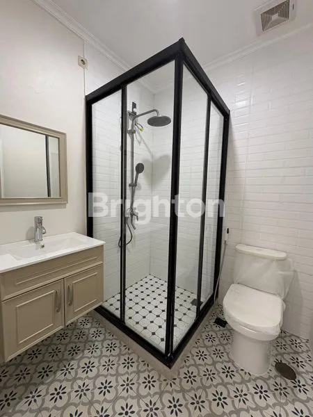 image TOWN HOUSE CANTIK - LIPPO KARAWACI, TANGERANG (6)