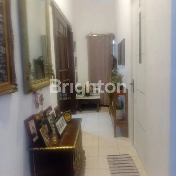 image RUMAH TINGGAL DENGAN 14 KAMAR KOST AKTIF (5)