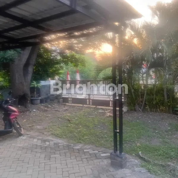 image RUMAH TINGGAL DENGAN 14 KAMAR KOST AKTIF (2)