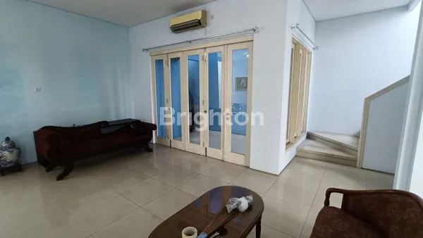 image RUMAH DI JUAL DI ROYAL RESIDENCE SURABAYA BARAT (5)