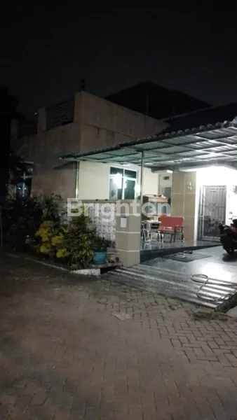 image RUMAH CLUSTER ROYAL KARAWACI — DEKAT TOL, SUPERMAL, DAN SEKOLAH ELITE, ADA ROOFTOP UNTUK NGOPI CERDAS! (4)