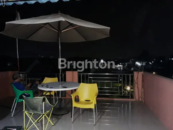 image RUMAH CLUSTER ROYAL KARAWACI — DEKAT TOL, SUPERMAL, DAN SEKOLAH ELITE, ADA ROOFTOP UNTUK NGOPI CERDAS! (7)