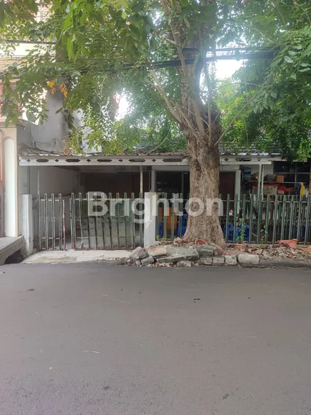 image TANAH HOOK STRATEGIS DI AGUNG PERMAI – LOKASI PREMIUM, COCOK UNTUK HUNIAN MEWAH ATAU INVESTASI! (1)