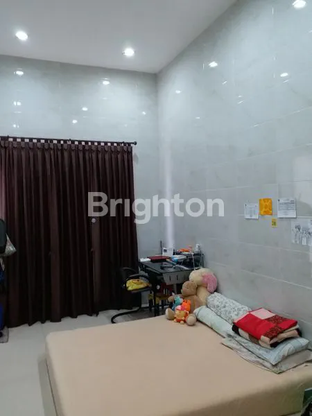 image RUMAH SEMI FUNISH TAMAN PALEM UK 6X15 ROW 2 MOBIL SHM CENGKARENG (6)