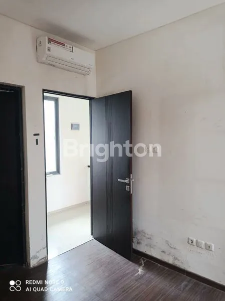 image RUMAH 2 LANTAI DI GOLDEN PARK 2 CISAUK (7)