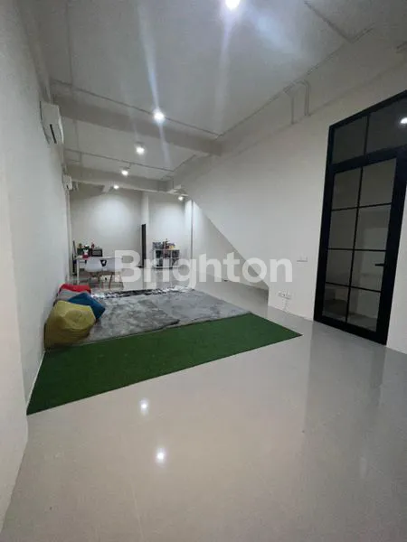 image RUKO SOHO TIERRA 3 LANTAI LOKASI STRATEGIS SEBERANG HOKKY LOOP DARMO HARAPAN\\N (4)