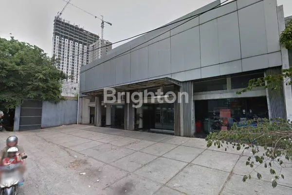 image EKS SHOWROOM STRATEGIS 2.428M² (1)