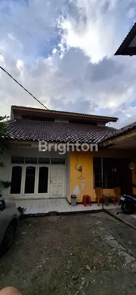 image RUMAH KONTRAKAN 5 RUMAH PINGGIR JLN (2)