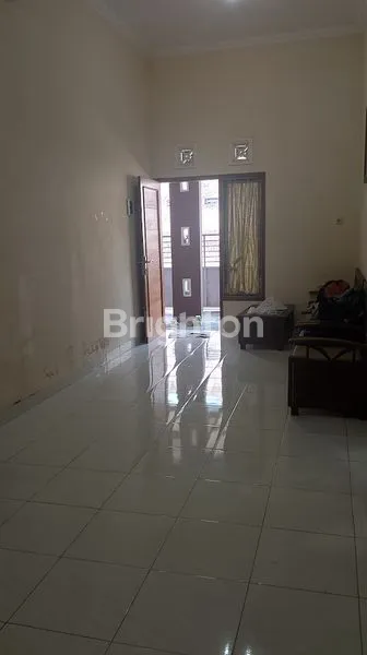 image RUMAH PERUM BERBAH (5)