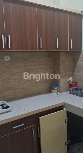 image RUMAH KANTOR 2 LANTAI DISEWAKAN  PINGGIR JALAN (4)