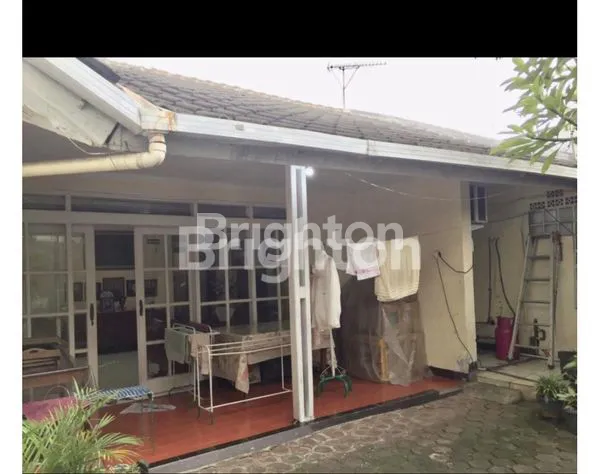 image RUMAH MEWAH  SAYAP BUAH BATU (7)