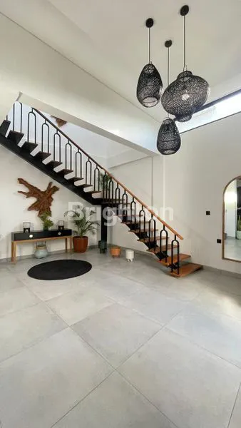 image DIJUAL VILLA TENANG BAGUS DALAM PURI GADING (3)