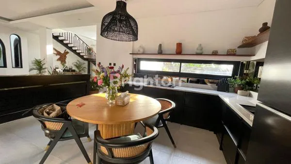 image DIJUAL VILLA TENANG BAGUS DALAM PURI GADING (8)