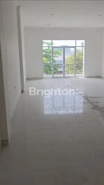 image DISEWAKAN RUKO 3 LANTAI PINGGIR JALAN (7)