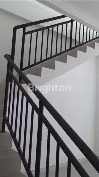 image RUKO 3 LANTAI DISEWAKAN  (4)