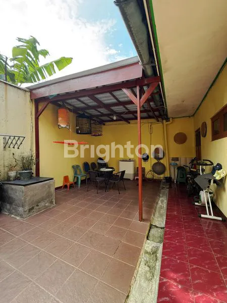 image DIJUAL RUMAH LUAS DI PINGGIR JALAN – LOKASI STRATEGIS & SIAP HUNI! (6)