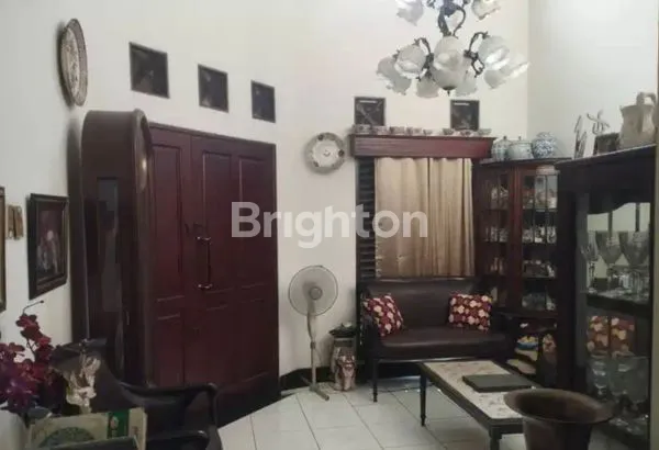 image RUMAH 2 LANTAI LT 400M² DI PASAR MINGGU (3)