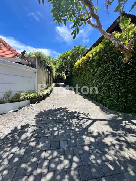 image DIJUAL / LEASEHOLD VILLA CLASSIC DI JALAN RAYA PANTAI BERAWA CANGGU - LOKASI STRATEGIS DEKAT FINNS & ATLAS BEACH FEST (8)