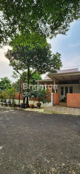 image RUMAH SANGAT STRATEGIS DI PUSAT KOTA BOGOR (1)