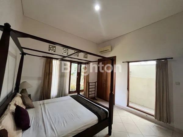 image DIJUAL /  LEASEHOLD VILLA GAYA CLASSIC DI JALAN RAYA PANTAI BERAWA , CANGGU - LOKASI STRATEGIS DAN NYAMAN (4)