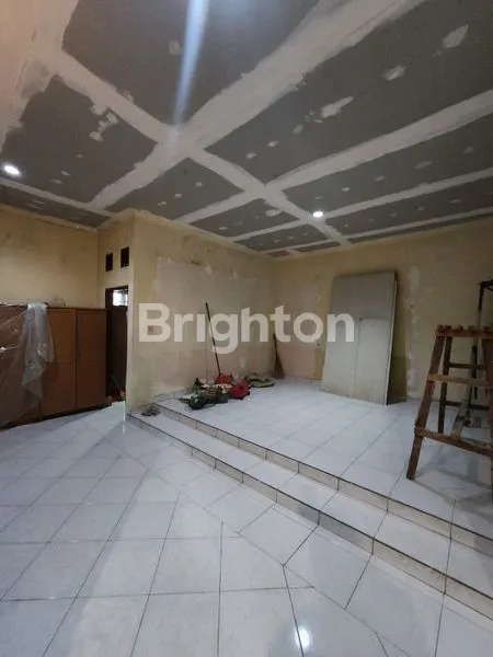 image HUNIAN STRATEGIS 4+1 KT DEKAT TOL CINERE (4)