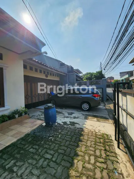 image HUNIAN STRATEGIS 4+1 KT DEKAT TOL CINERE (7)