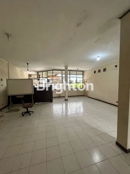 image INVESTASI MENGUNTUNGKAN DI KUTA  RUKO 4 LANTAI SIAP PAKAI (1)