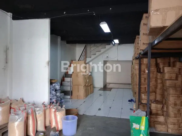 image DI SEWA GUDANG DI BOGOR JL.KERADENAN, 5-10 MENIT KE KANTOR PEMDA KABUPATEN BOGOR(CIBINONG), 10-15 MENIT KE CIBINONG CITY MALL, 10-15 MENIT KE STASIUN CIBINONG, 25-35 MENIT KE KOTA BOGOR (7)