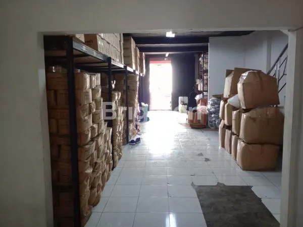 image DI SEWA GUDANG DI BOGOR JL.KERADENAN, 5-10 MENIT KE KANTOR PEMDA KABUPATEN BOGOR(CIBINONG), 10-15 MENIT KE CIBINONG CITY MALL, 10-15 MENIT KE STASIUN CIBINONG, 25-35 MENIT KE KOTA BOGOR (2)