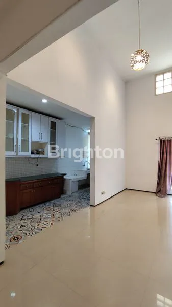 image RUMAH MODERN 2LANTAI DI PERMATA BINTARO (8)