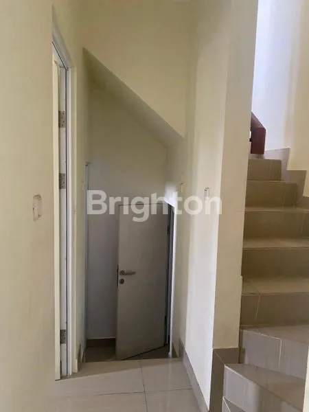 image RUMAH SIAP HUNI MALIBU 3 KT DI GADING SERPONG (7)