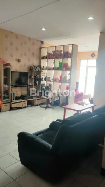 image RUMAH BESAR STRATEGIS DAN RUMAH KOS NTB (2)