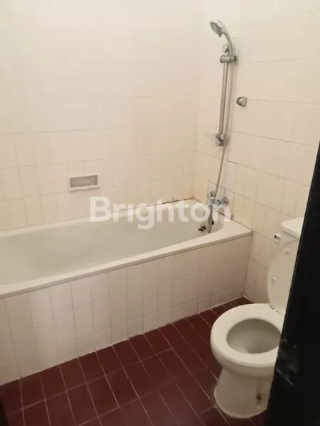 image DISEWAKAN RUMAH NYAMAN DI KEMANG PRATAMA 1 – LOKASI PREMIUM & STRATEGIS (4)