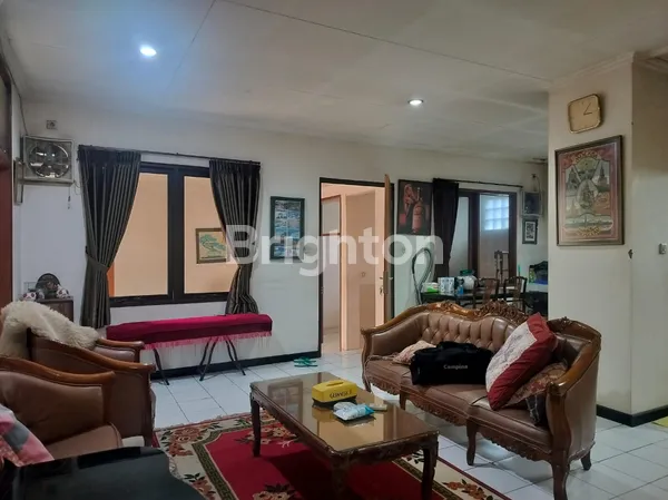 image RUKO KOMERSIL STRATEGIS 2 LANTAI DI MAIN ROAD HOLIS (2)