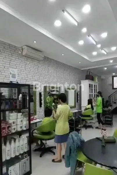 image DIJUAL RUKO + PERABOTANNYA  SIAP HUNI DAN USAHA SALON DAN SPA (3)