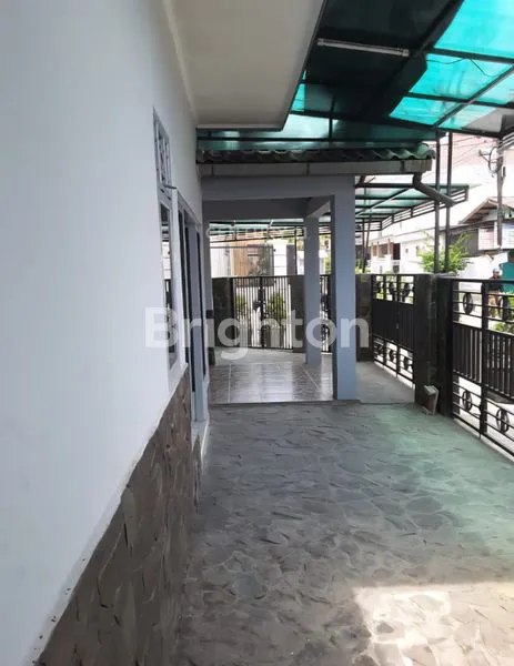 image RUMAH CANTIK SIAP HUNI POSISI HOOK DI CIOMAS BOGOR JAWA BARAT (1)