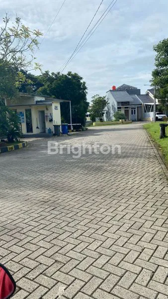 image DI JUAL RUMAH BERKUALITAS MEWAH SIAP HUNI DI CIBINONG, 10 MENIT KE CIBINONG CITY MALL, 15 MENIT KE STASIUN CIBINONG, 10 MENIT KE RS SENTRA MEDIKA CIBINONG, 20 MENIT KE GERBANG TOL SENTUL SELATAN (8)