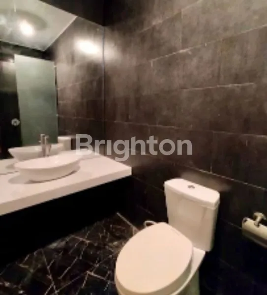 image VILLA MEWAH HADAP TIMUR – FULL FURNISHED & SIAP HUNI\\\\N (8)