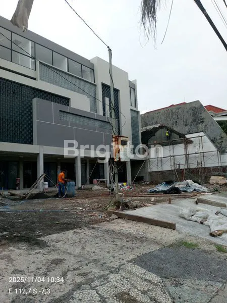 RUKO MEWAH 4 LANTAI, LOKASI PREMIUM DARMO SATELIT