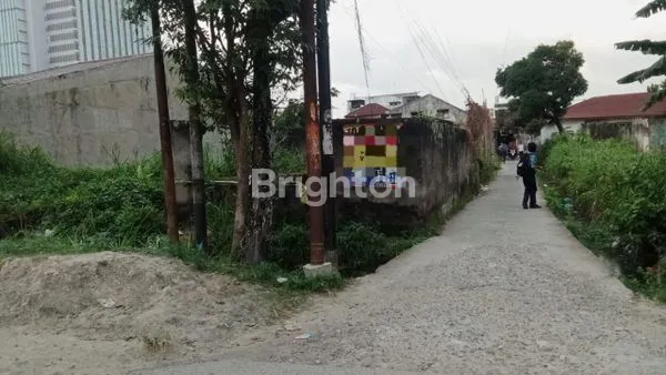 TANAH UNTUK DI BANGUN USAHA KOS2AN / TEMPAT TINGGAL