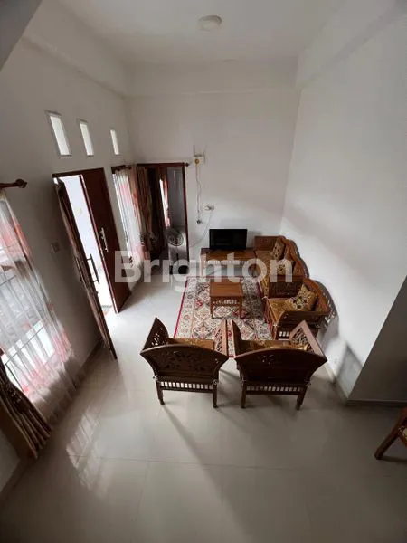 image RUMAH FULL FURNISH 2 LANTAI DI SIDAKARYA (2)