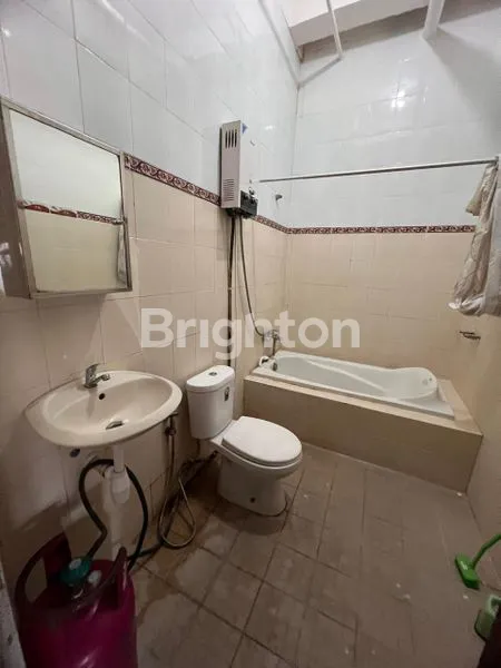 image RUMAH FULL FURNISH 2 LANTAI DI SIDAKARYA (8)