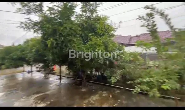 image RUMAH SATU LANTAI DI PERUMAHAN BDS (2)