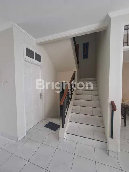 image HUNIAN EKSKLUSIF 7 KAMAR DI  CLUSTER MONACO, KOTA WISATA LT 200 (4)